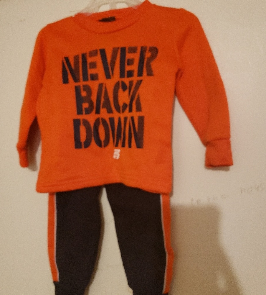 3/35 3-piece Pro Athlete kid's active wear.